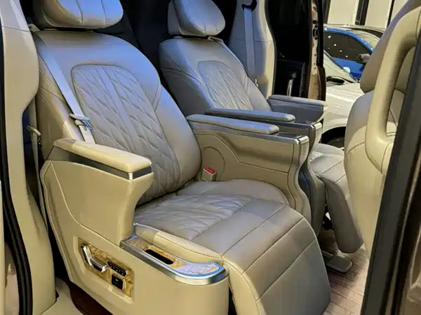 Buick GL8 2018