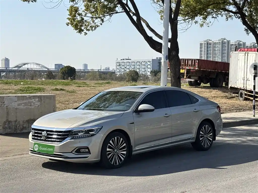 Volkswagen Passat 2020 — фото 2