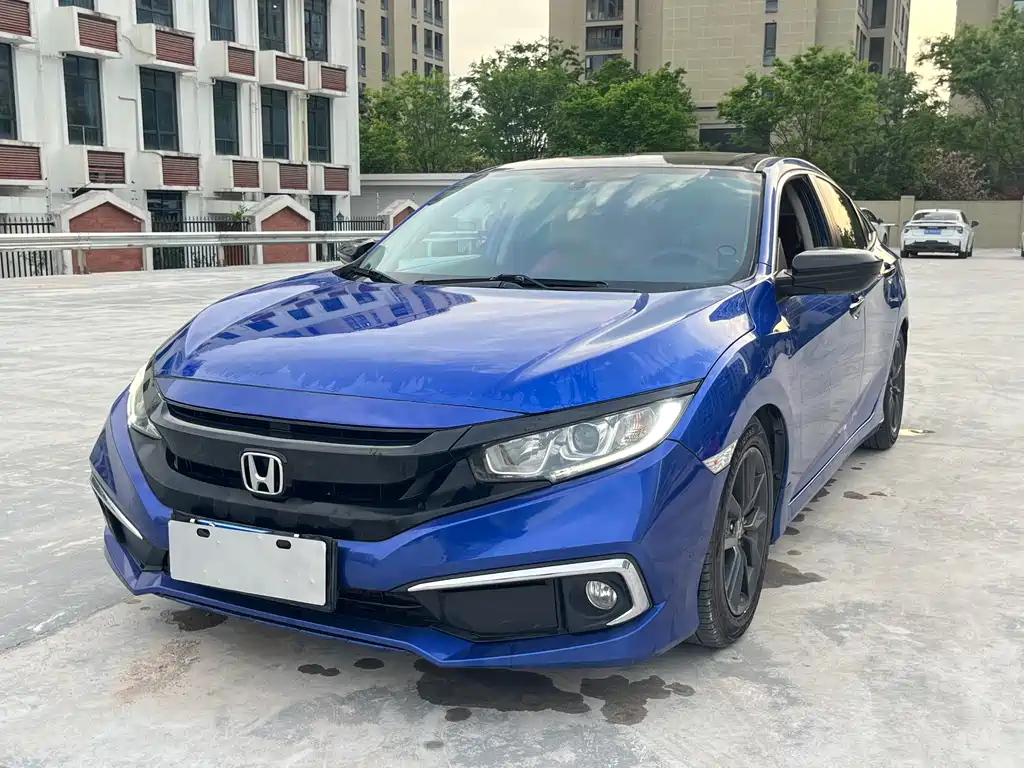 Honda Civic 2019 — фото 1