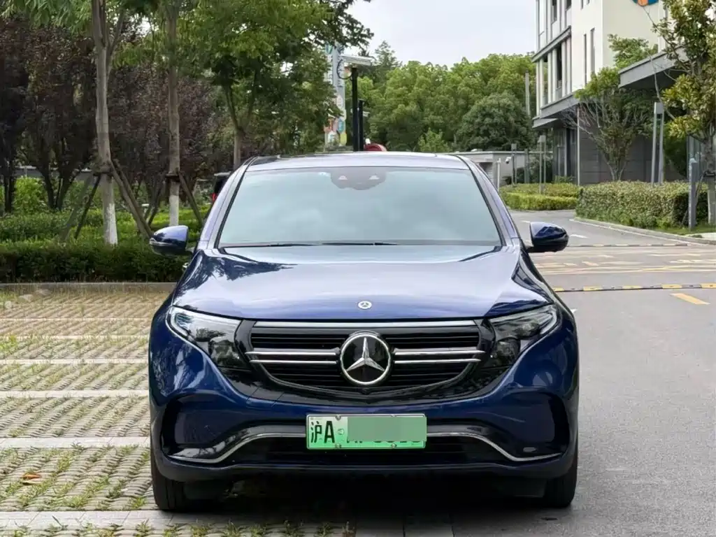 Mercedes-Benz EQC 2021