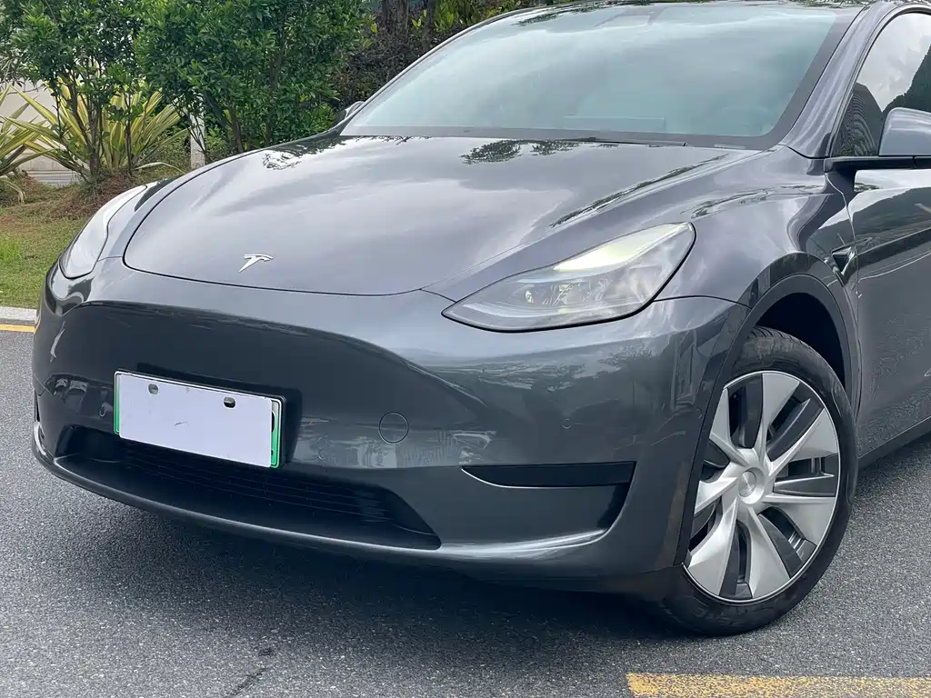 Tesla Model Y 2023 — фото 20