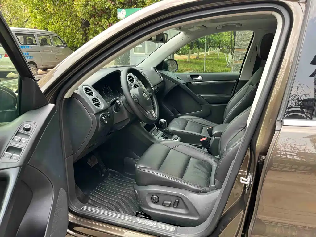 Volkswagen Tiguan 2015 — фото 14