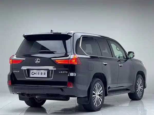 Lexus LX 2017