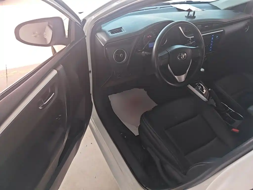 Toyota Corolla 2019 — фото 16