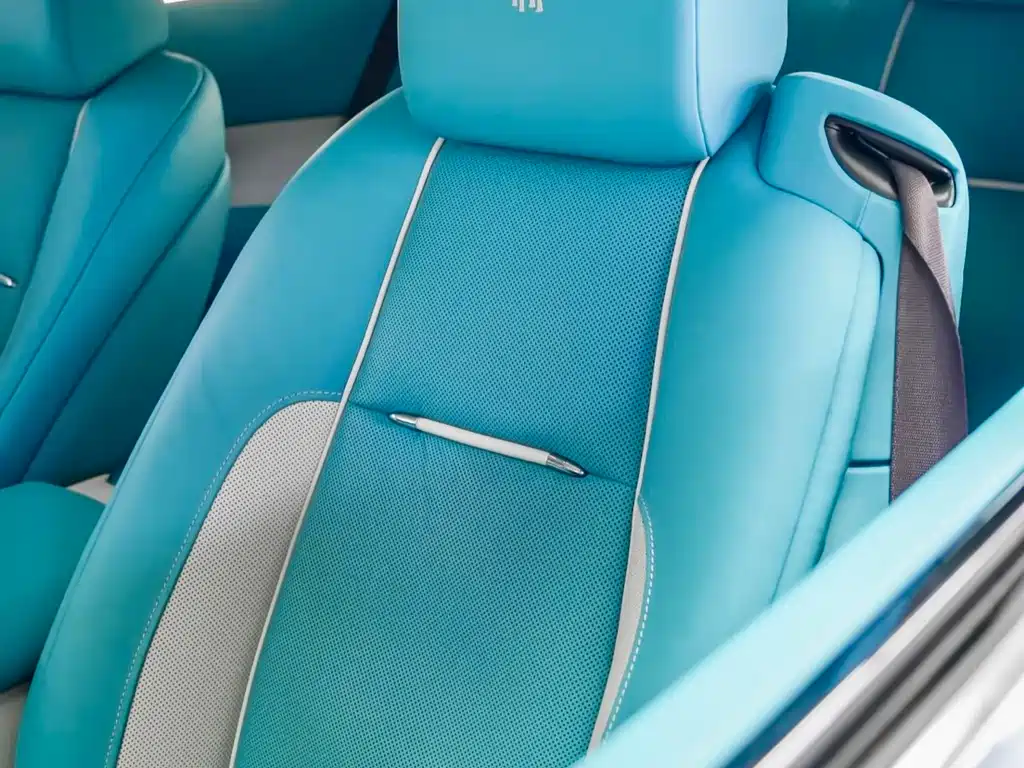 Rolls-Royce Phantom 2021 — фото 12