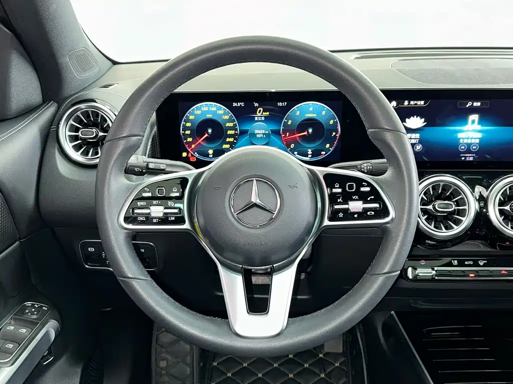 Mercedes-Benz GLB 2021 — фото 16