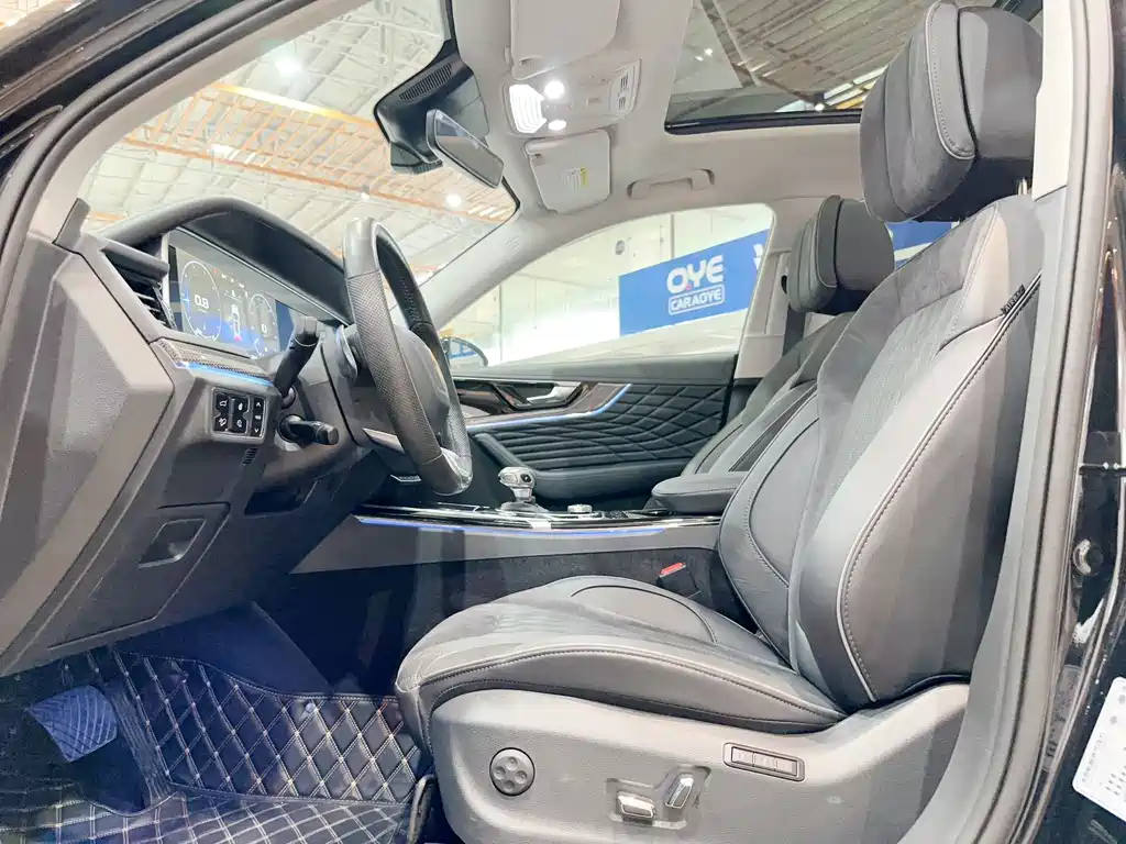 Hongqi HS5 2023