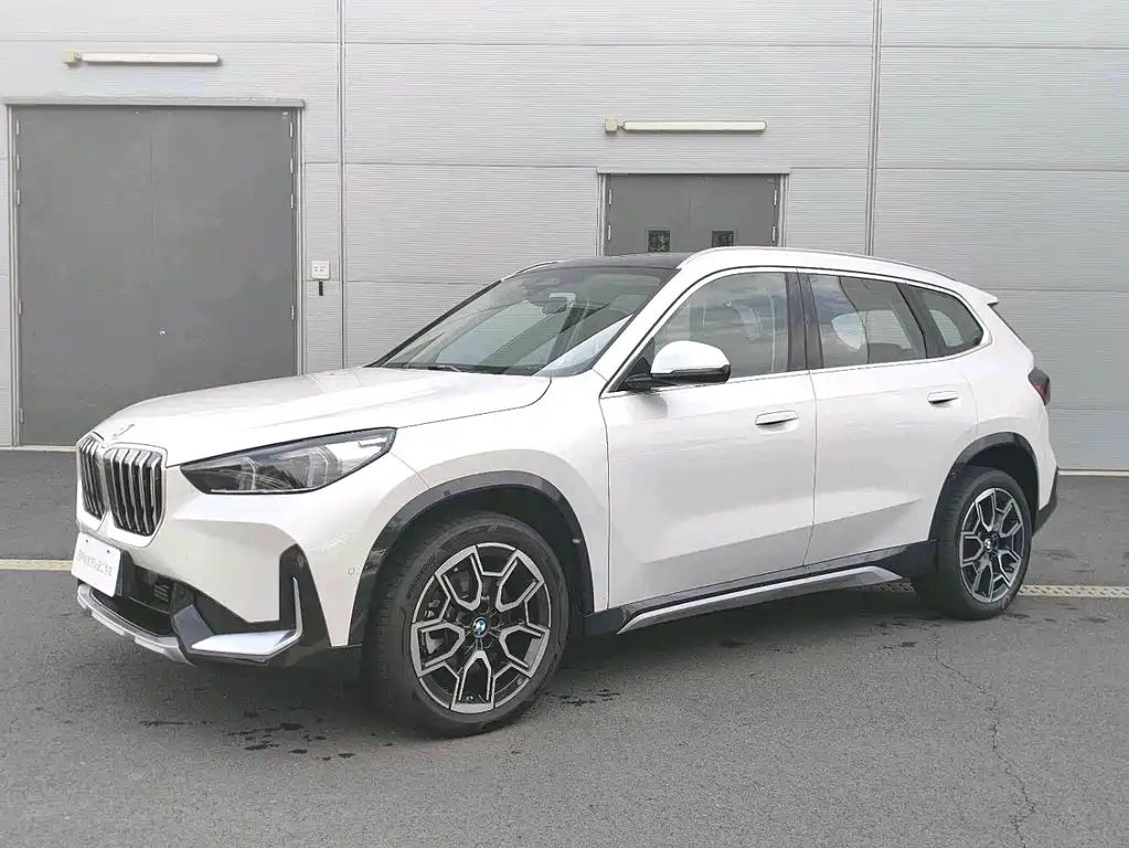BMW X1 2025