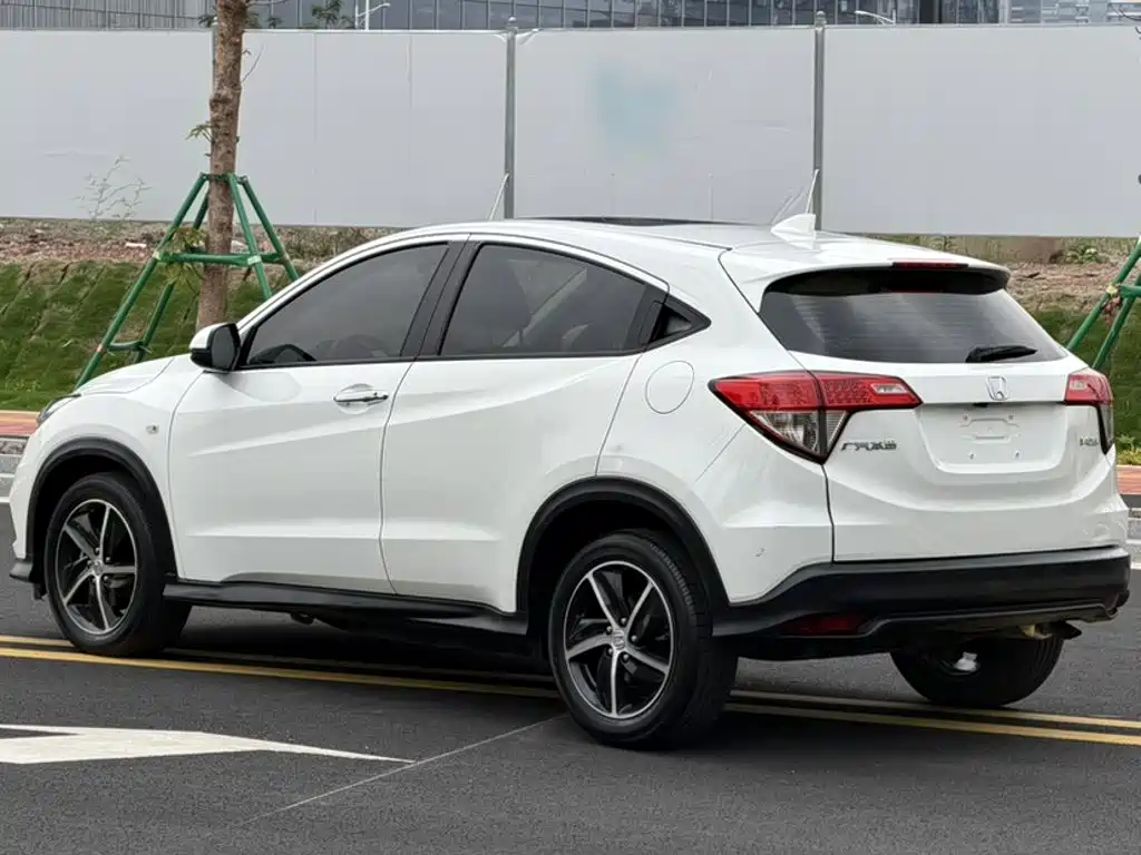 Honda Vezel 2020 — фото 25