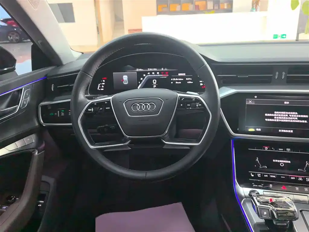 Audi A7L 2023 — фото 11