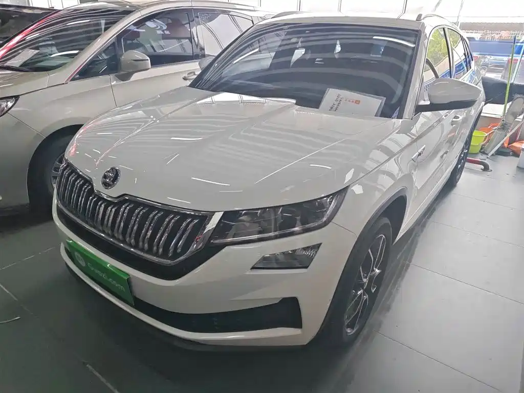 Skoda Kodiaq GT 2019 — фото 2