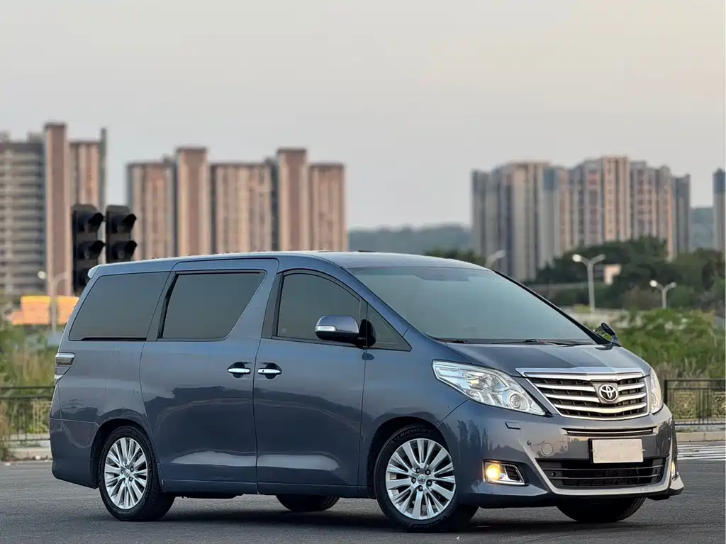 Toyota Alphard 2012 — фото 3