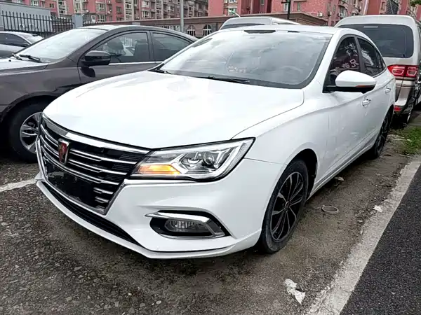 Roewe i5 2020