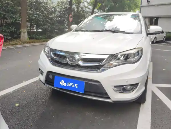 BYD S7 2014