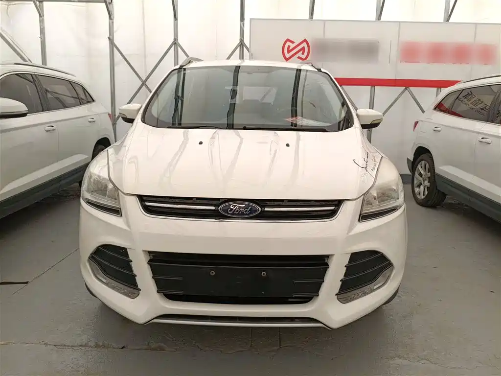 Ford Kuga 2015 — фото 3