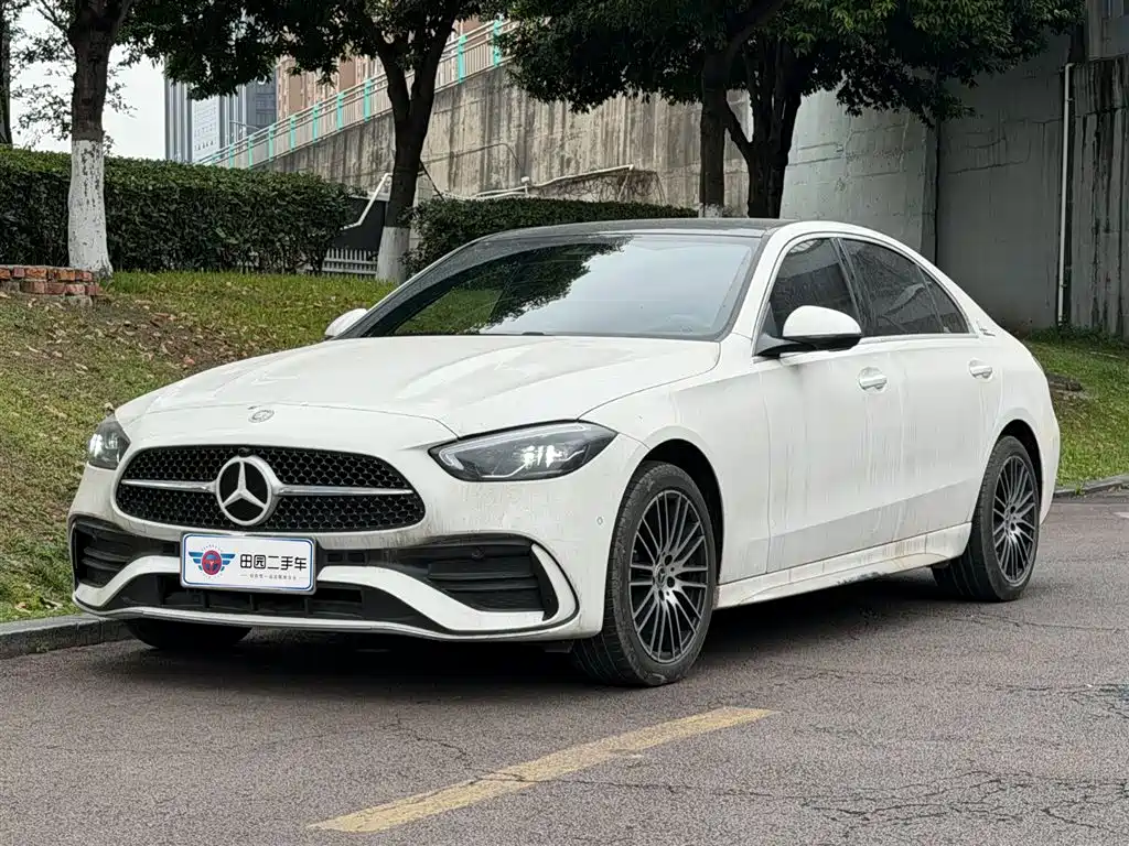Mercedes-Benz C-Class 2024 — фото 1