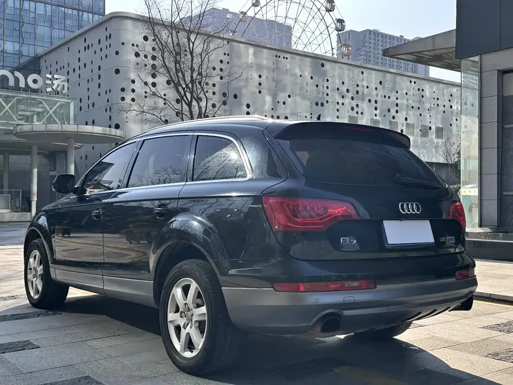 Audi Q7 2015 — фото 6