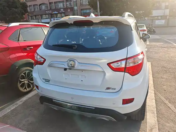 Changan CS35 2016
