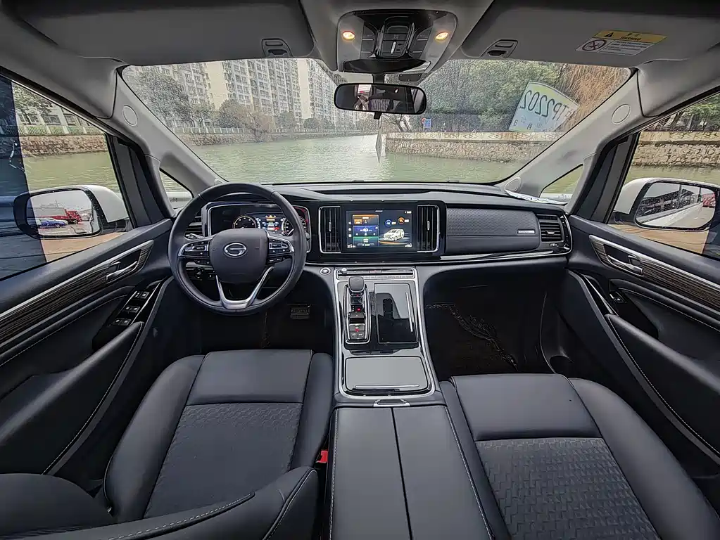 GAC Motor Trumpchi M8 2023 — фото 4