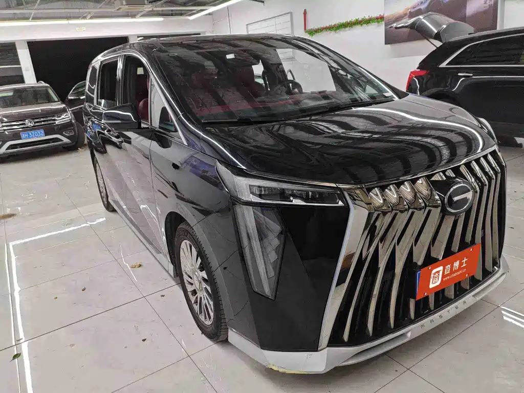 GAC Motor Trumpchi M8 2024 — фото 1