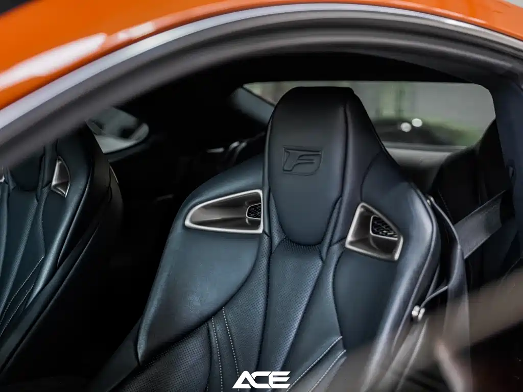 Lexus RC F 2016 — фото 17
