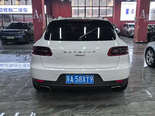 Porsche Macan 2017