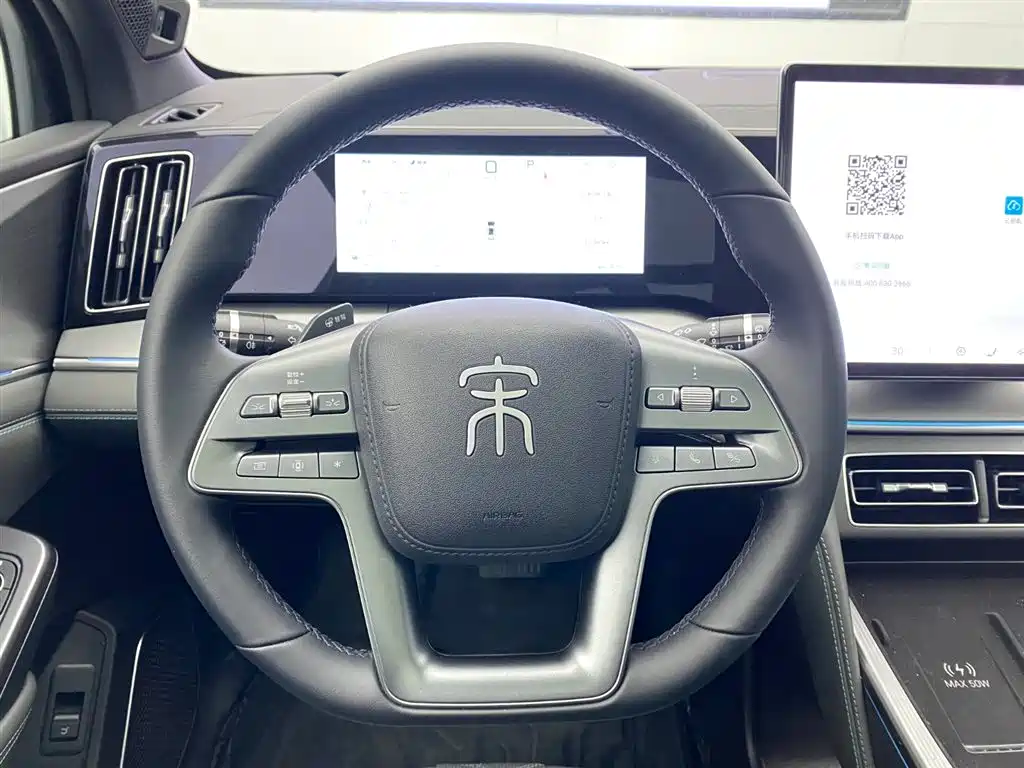 BYD L DM-i 2025 — фото 11
