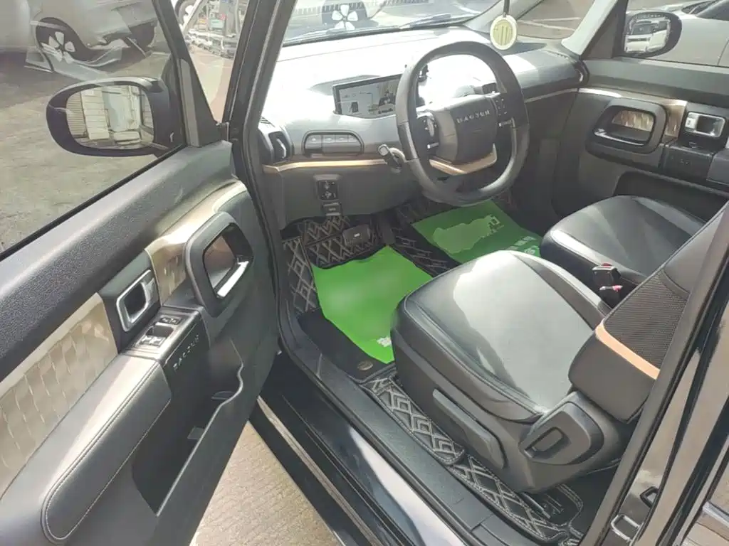 Baojun KiWi EV 2022 — фото 16