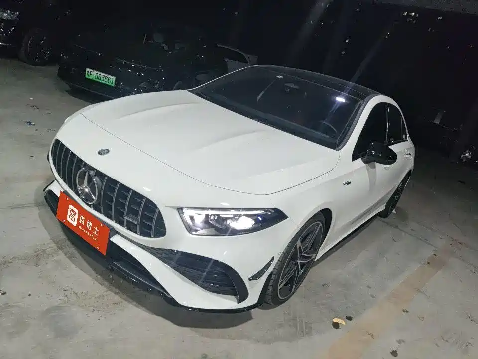 Mercedes-Benz A-Class AMG 2025 — фото 1