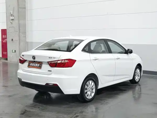 Changan Yuexiang V7 2017