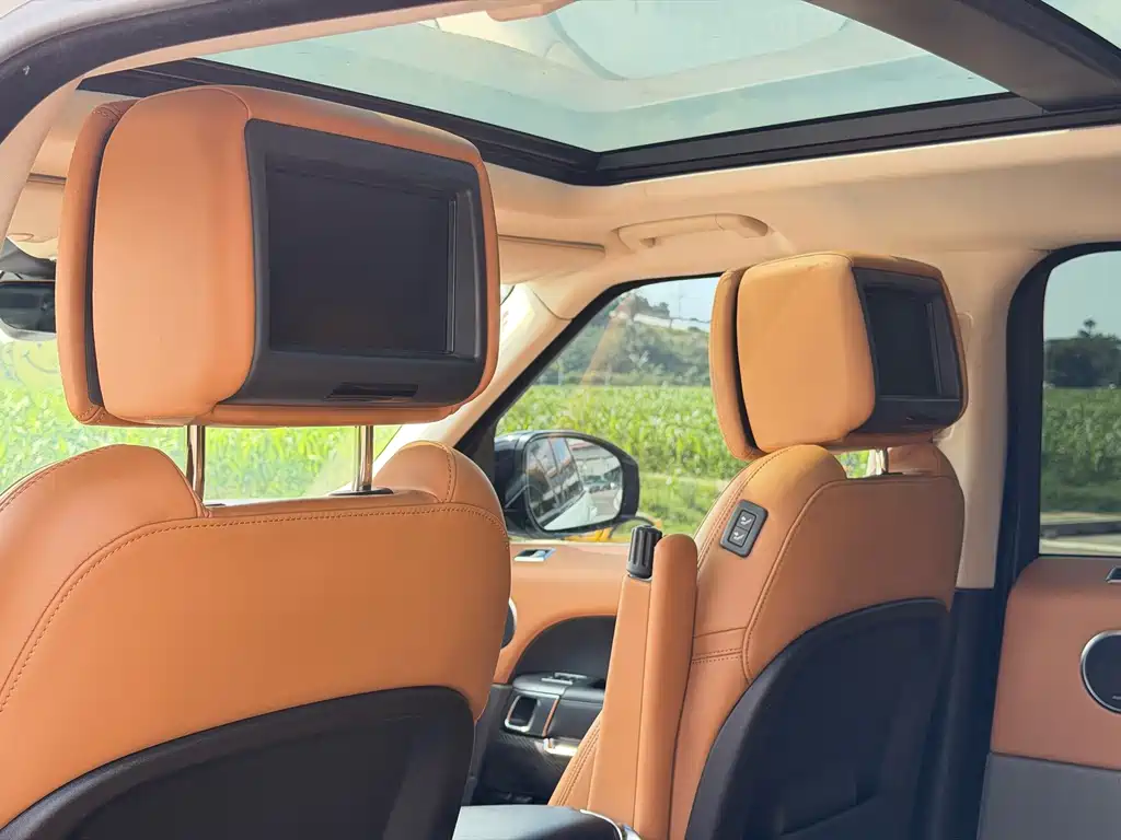 Land Rover Range Rover Sport 2018 — фото 19
