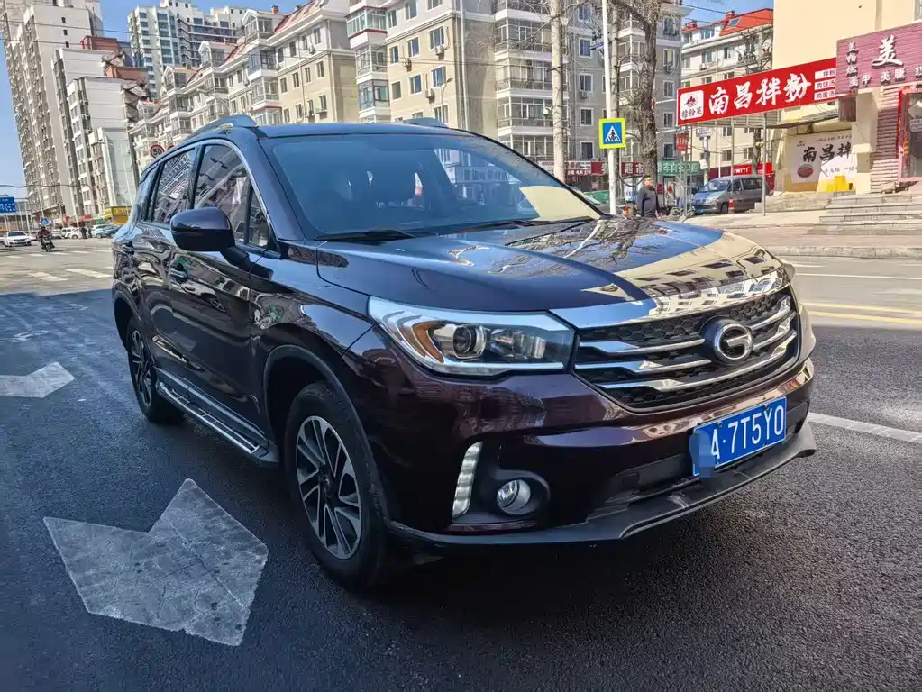 GAC Motor Trumpchi GS4 2016 — фото 3