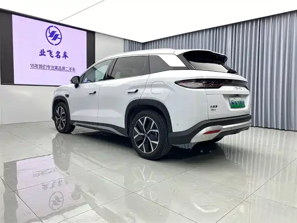 BYD Song L DM-i 2025