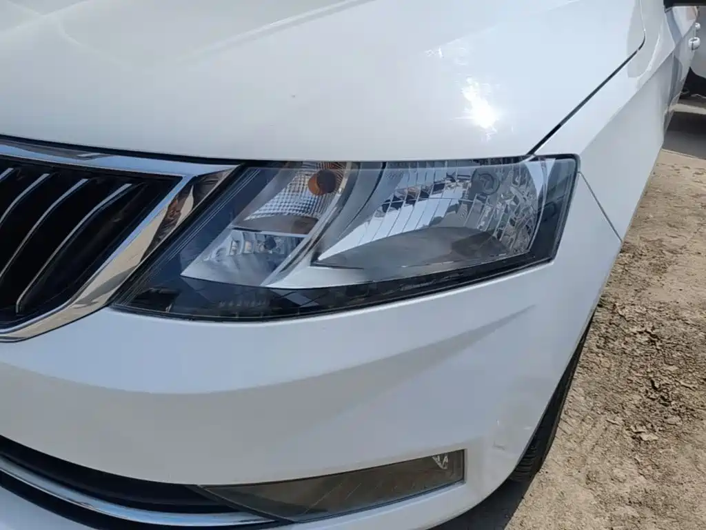 Skoda Rapid 2019 — фото 24
