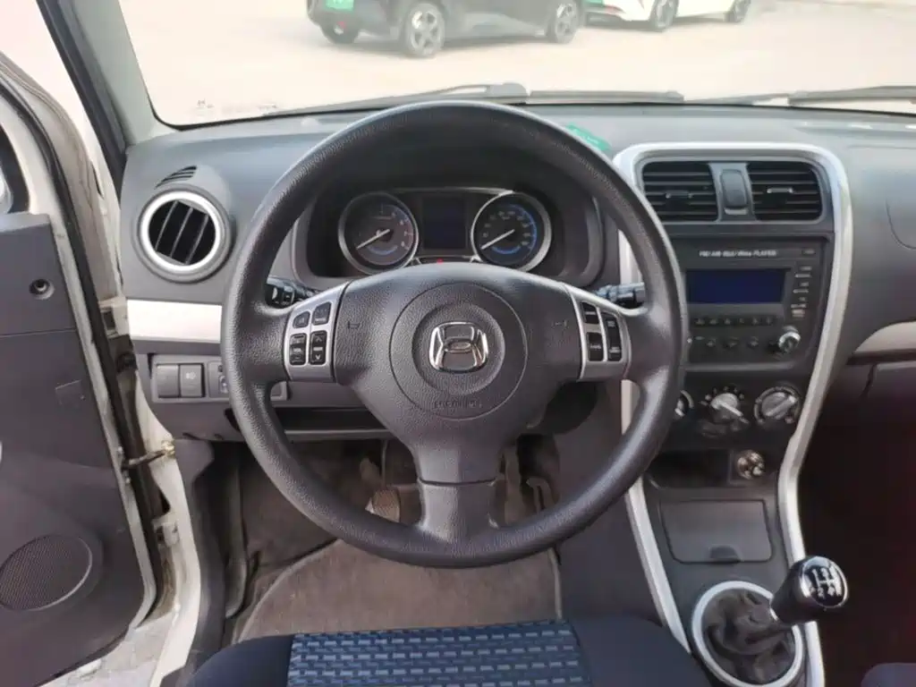 Suzuki Wagon R X5 2015 — фото 11