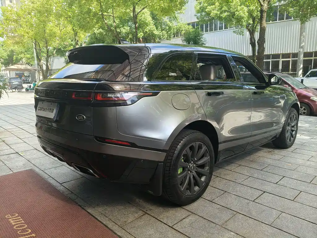 Land Rover Velar 2017 — фото 12