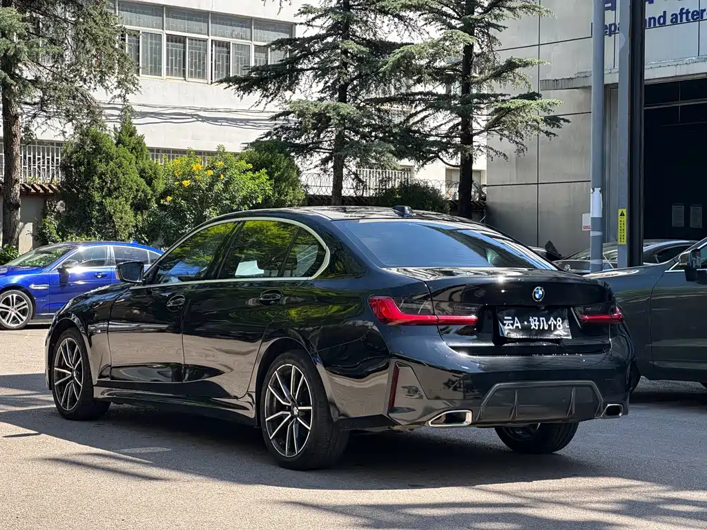 BMW 3 Series 2023