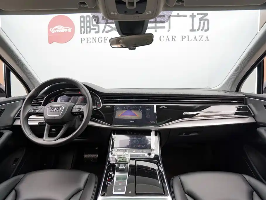 Audi Q7 2023 — фото 11