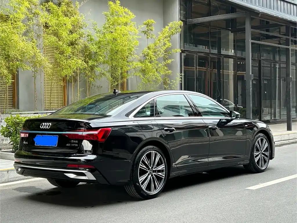 Audi A6L 2024 — фото 7