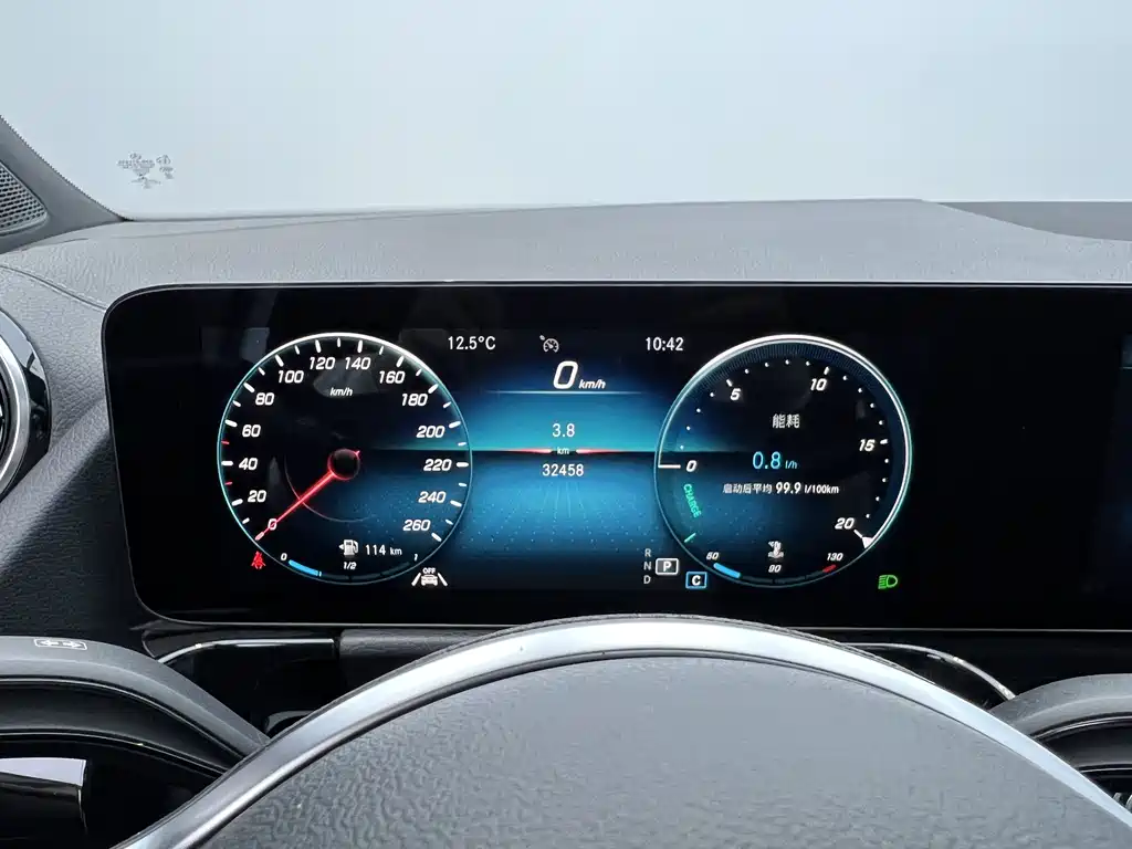 Mercedes-Benz GLA 2022 — фото 3