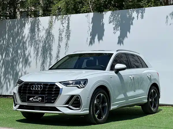 Audi Q3 2022