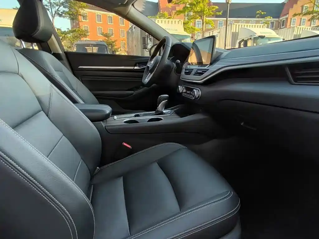 Nissan Teana 2021