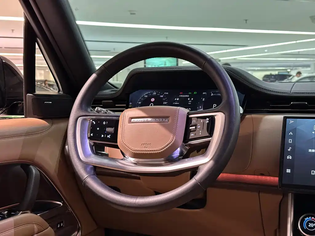 Land Rover Range Rover 2022 — фото 10