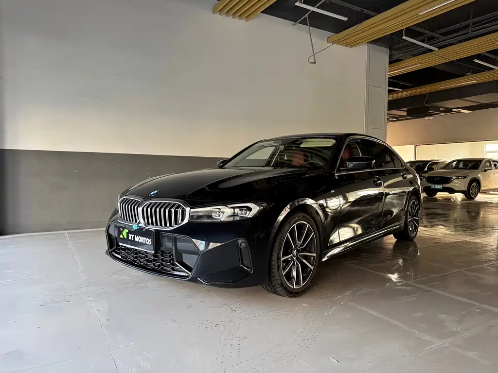 BMW 3 Series 2023 — фото 1