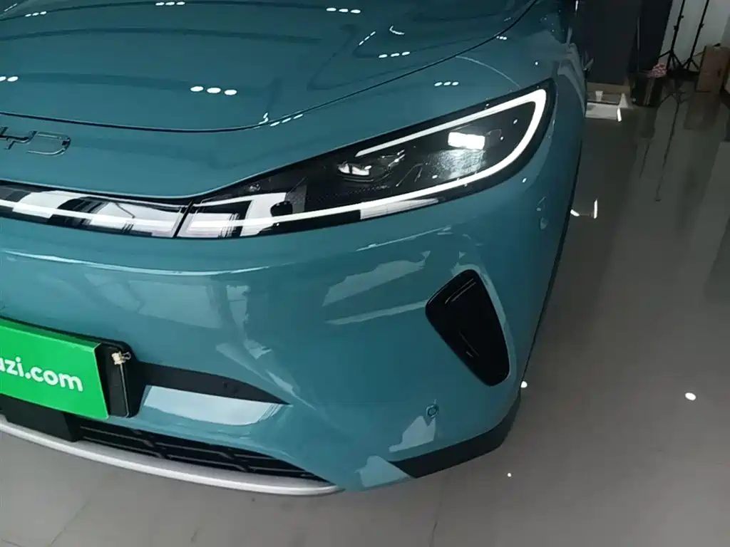 BYD Sealion 05 EV 2025 — фото 18