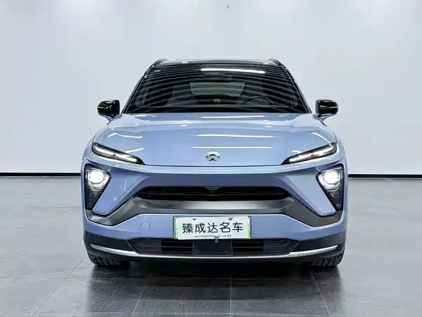 NIO ES6 2020