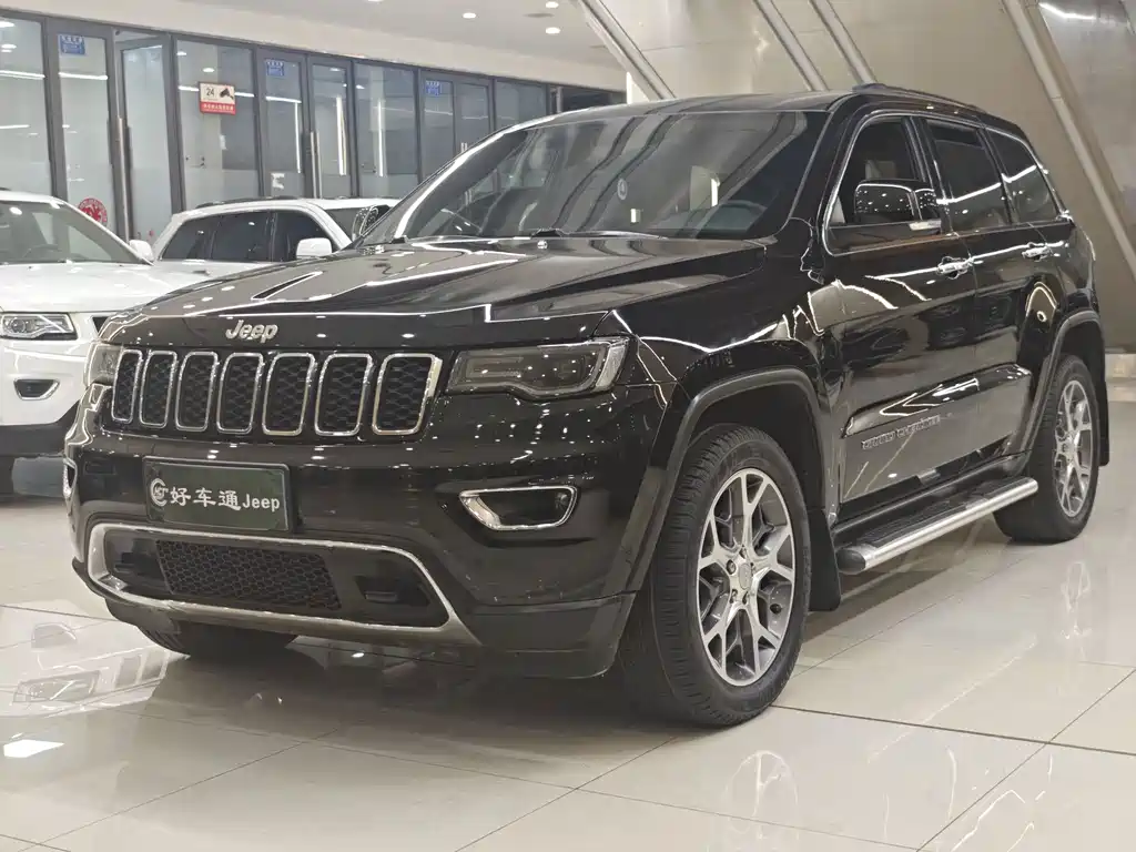 Jeep Grand Cherokee 2020