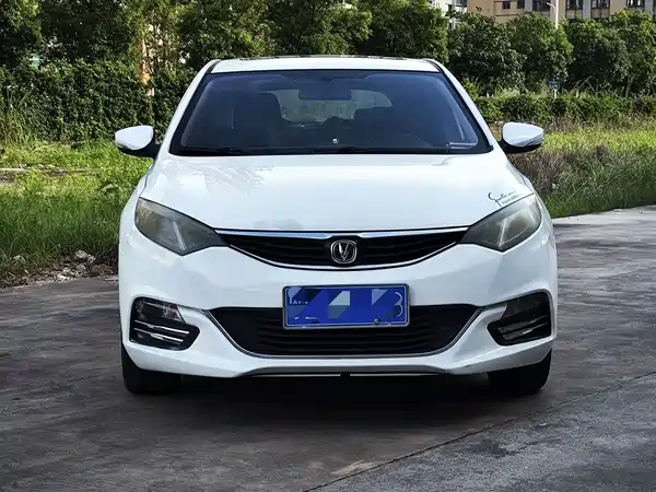 Changan Eado XT 2015
