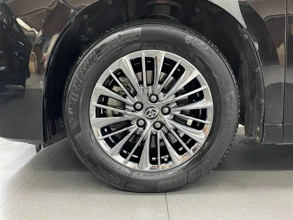 Toyota Alphard 2019 — фото 15