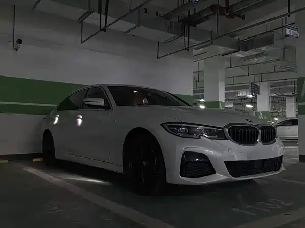 BMW 3 Series 2021